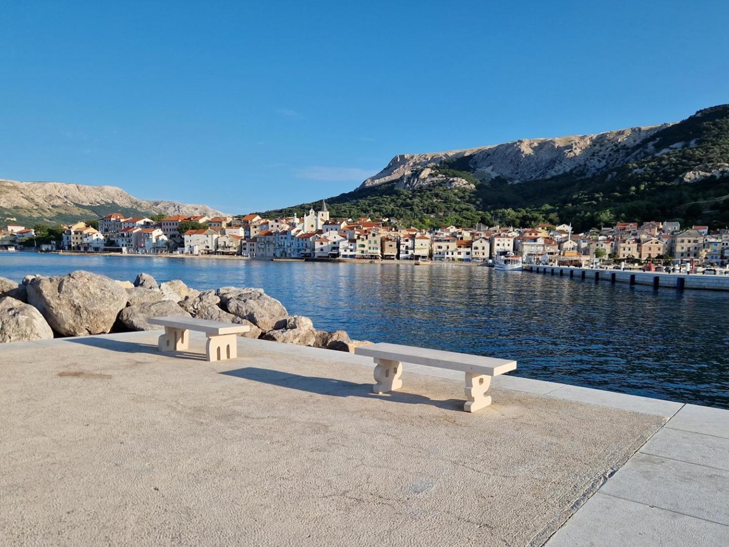 Apartments Nana - Baska Exterior photo